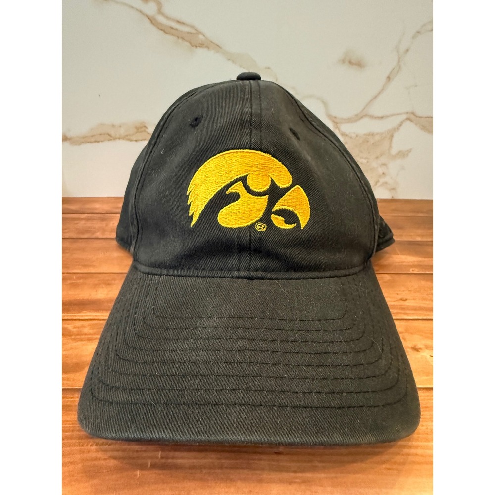 Adidas Iowa Hawkeyes Hat Mens Black NCAA Collegiate Embroidered Cap One Size
